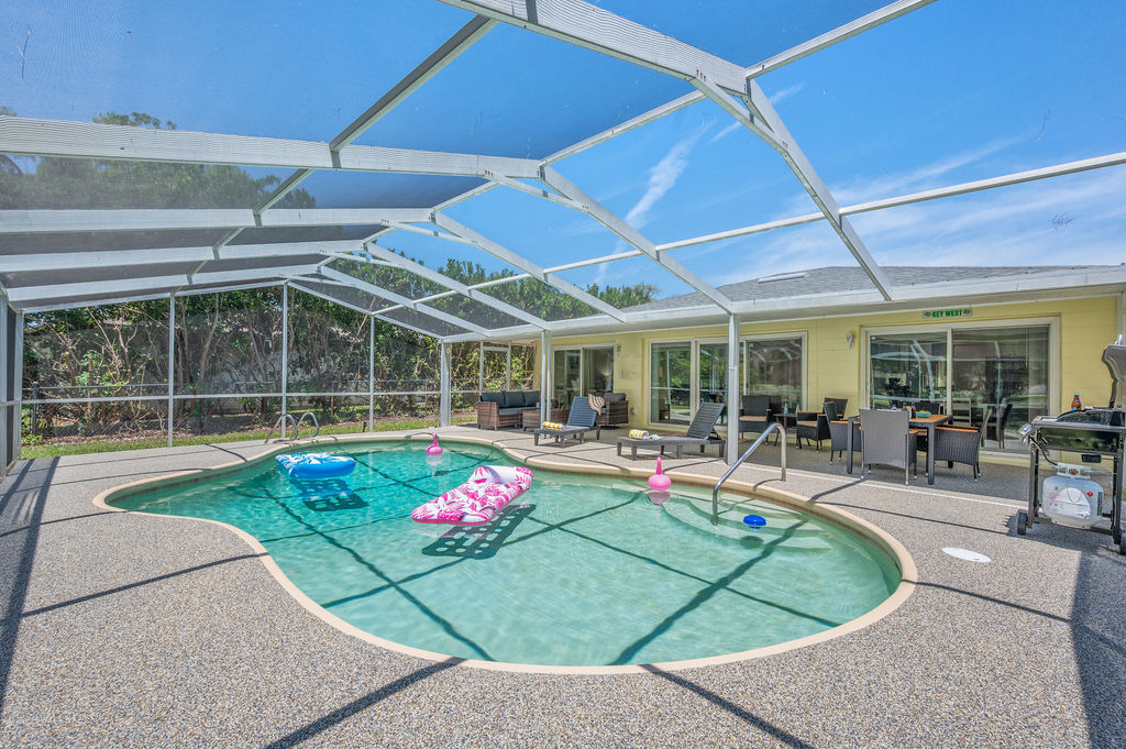 Palm Coast Florida vacation rental with private pool
